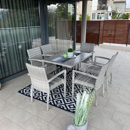 Luxury Apartment Imperia クルク エクステリア 写真