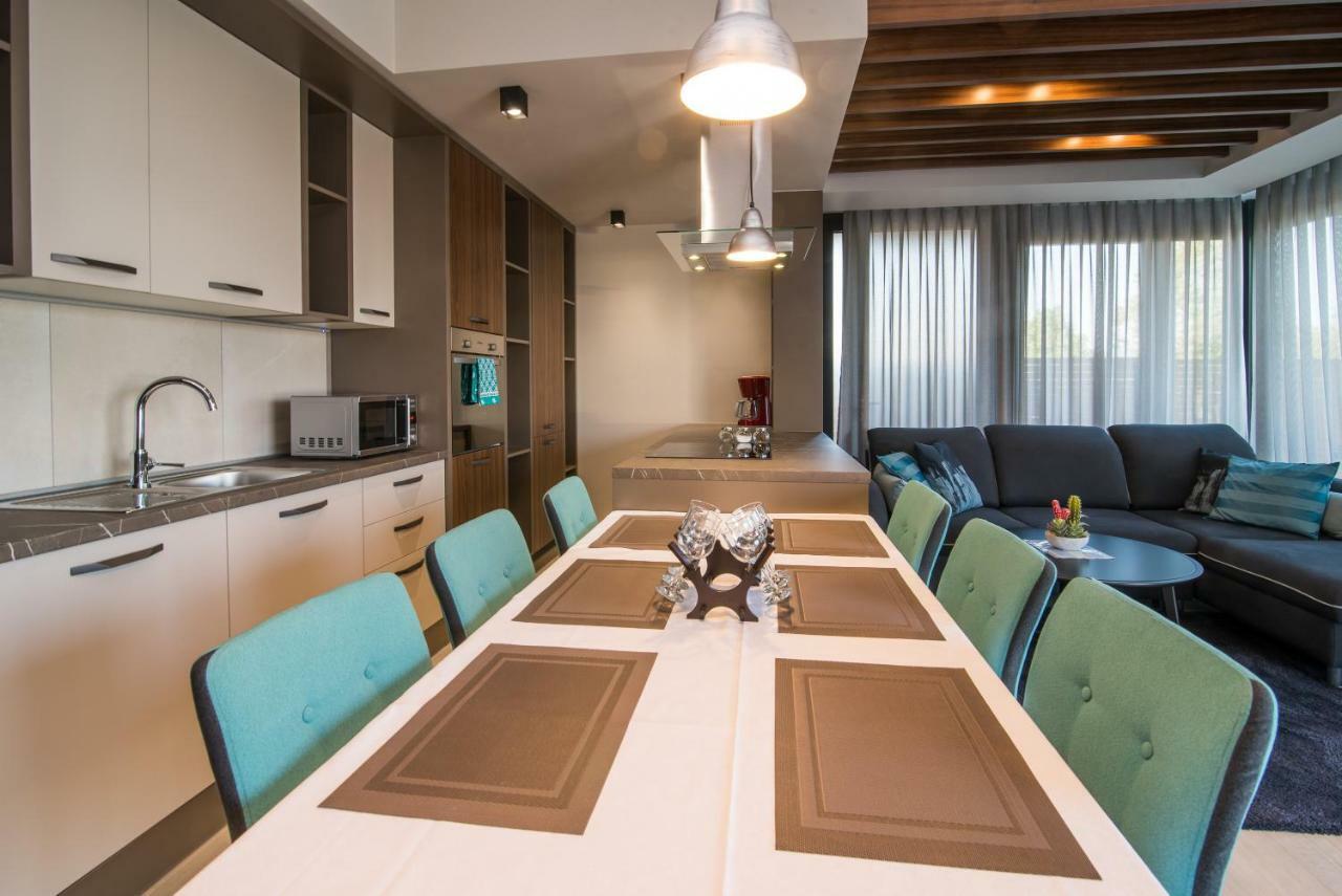 Luxury Apartment Imperia クルク エクステリア 写真