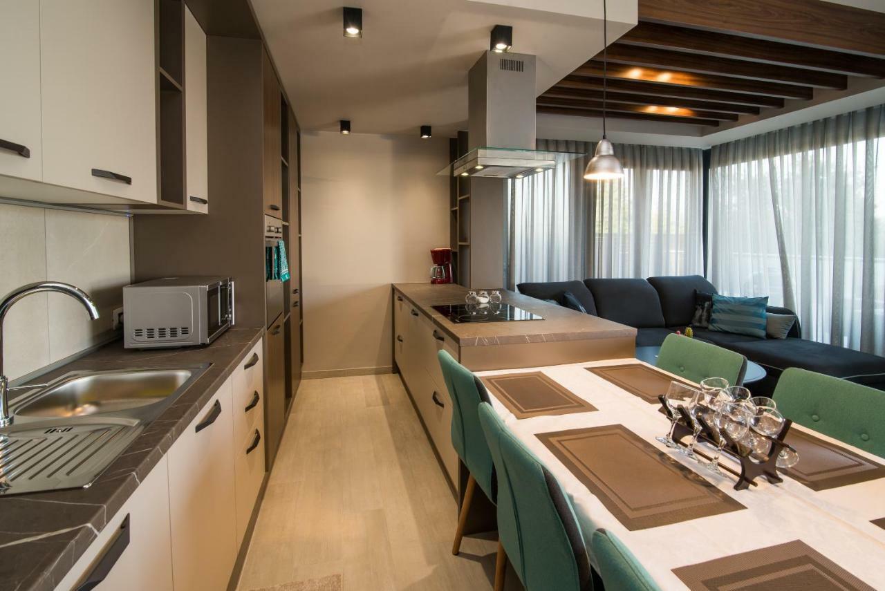 Luxury Apartment Imperia クルク エクステリア 写真