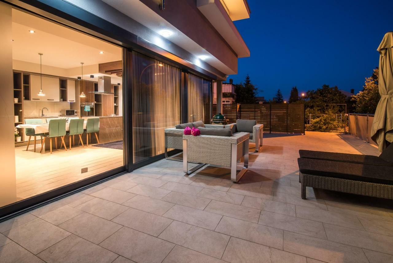 Luxury Apartment Imperia クルク エクステリア 写真